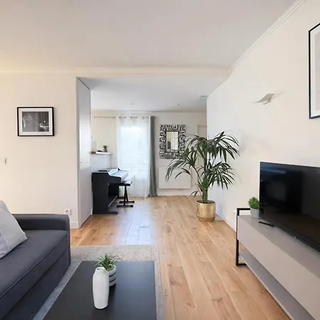 Magnifique De 2 Pièces à Montparnasse Appartamento