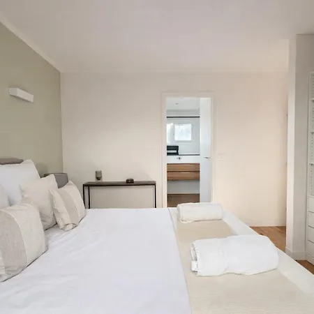 Magnifique De 2 Pièces à Montparnasse Appartamento Parigi